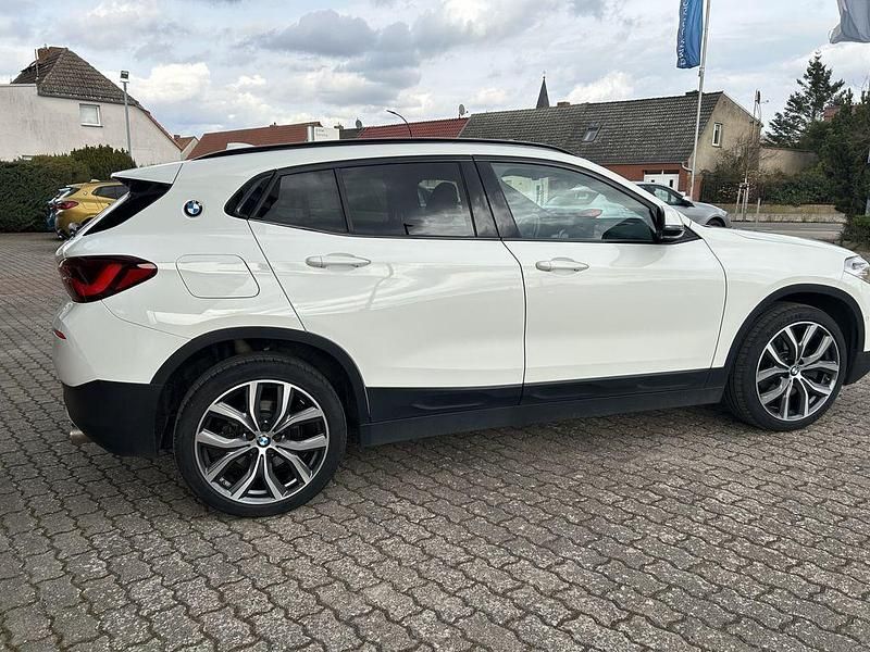 Gebraucht BMW X2 Sport Line 190 PS (139 kW) 2023 Weiß SUV