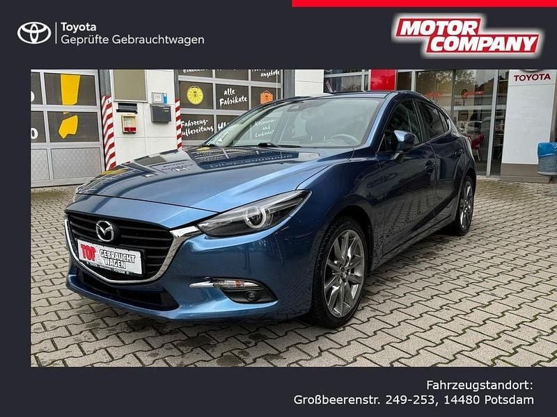 Blau Gebraucht 2018 Mazda 3 Signature Limousine | 15.950 € (Fairer Preis) - Bild 1/4
