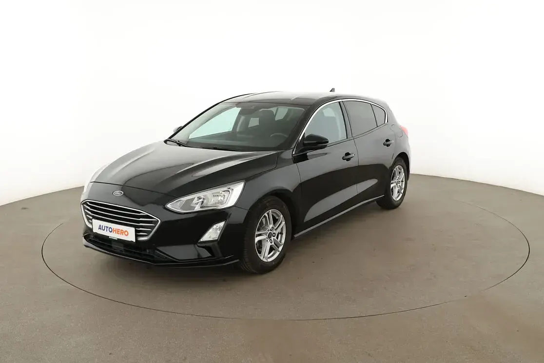 Gebraucht Ford Focus Cool & Connect 125 PS (91 kW) 2018 Limousine