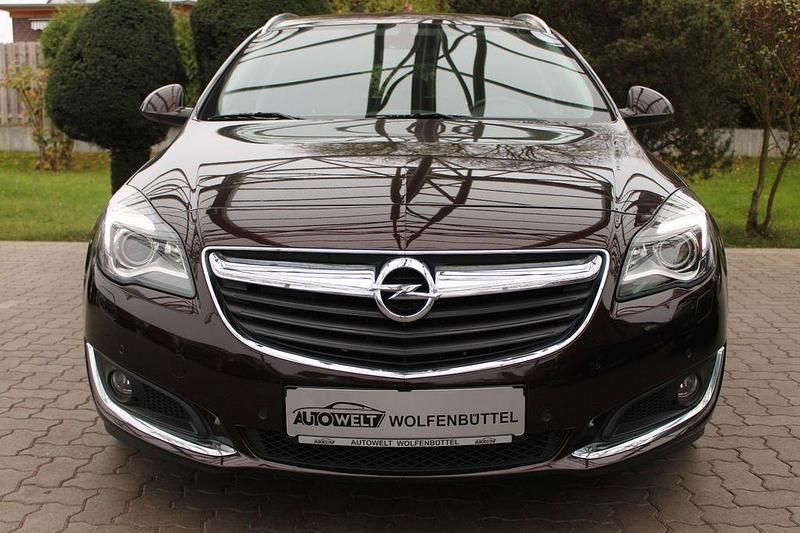 Gebraucht Opel Insignia Innovation 170 PS (125 kW) 2016 Braun Kombi