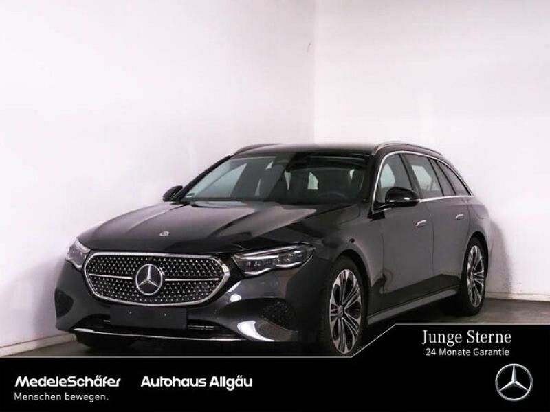 Lack graphitgrau (metallic) Gebraucht 2024 Mercedes E300 Avantgarde Kombi | 45.969 € (Superpreis) - Bild 1/4