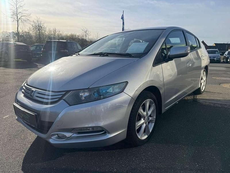 Gebraucht Honda Insight Elegance 88 PS (64 kW) 2010 Alabaster silver m. Kleinwagen