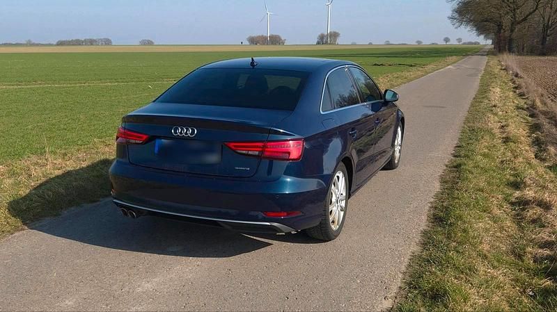 Gebraucht Audi A3 S-Line 184 PS (135 kW) 2017 Blau Limousine