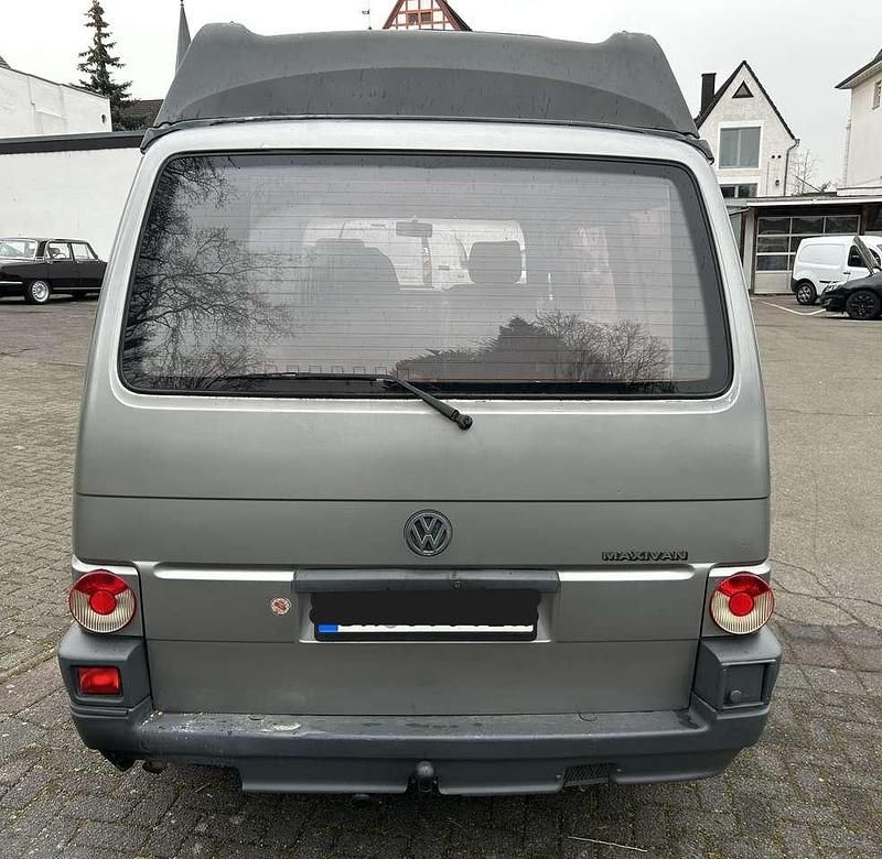 Używany VW T4 110 KM (80 kW) 1991 Srebrny Van