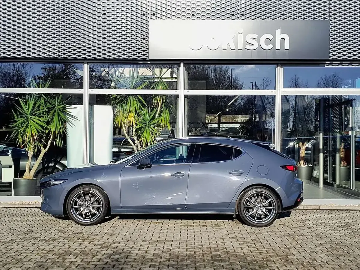 Usata Mazda 3 Selection 122 CV (89 kW) 2021 Grigio Berlina