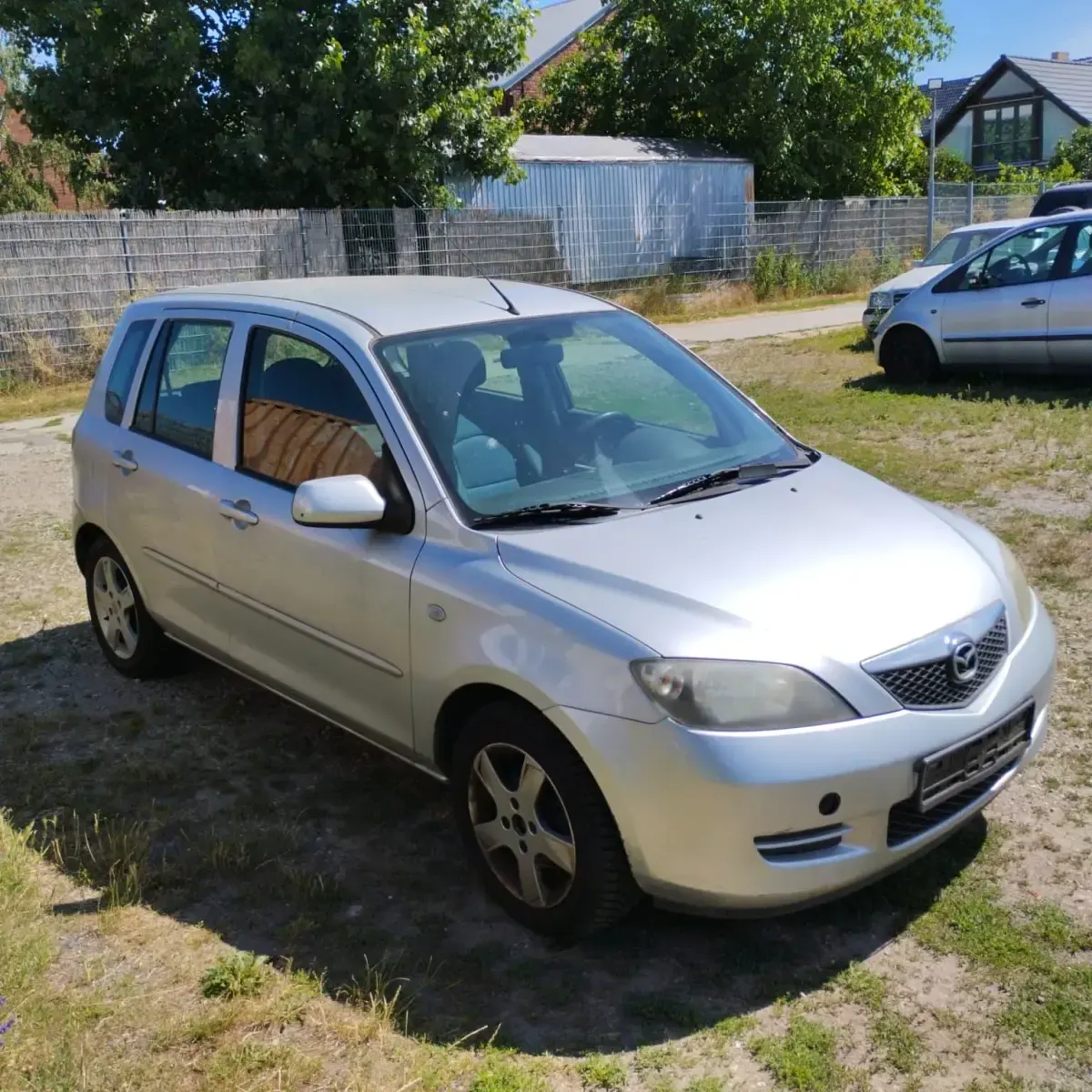 Gebraucht Mazda 2 68 PS (50 kW) 2005 Silber Kleinwagen