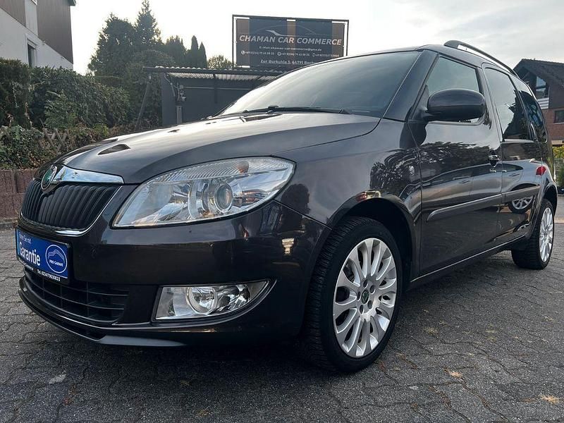 Gebraucht Skoda Roomster Plus Edition 86 PS (63 kW) 2011 Braun Van / Kleinbus