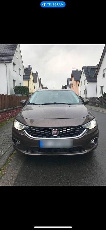 Gebraucht Fiat Tipo Lounge 120 PS (88 kW) 2017 Braun Kombi