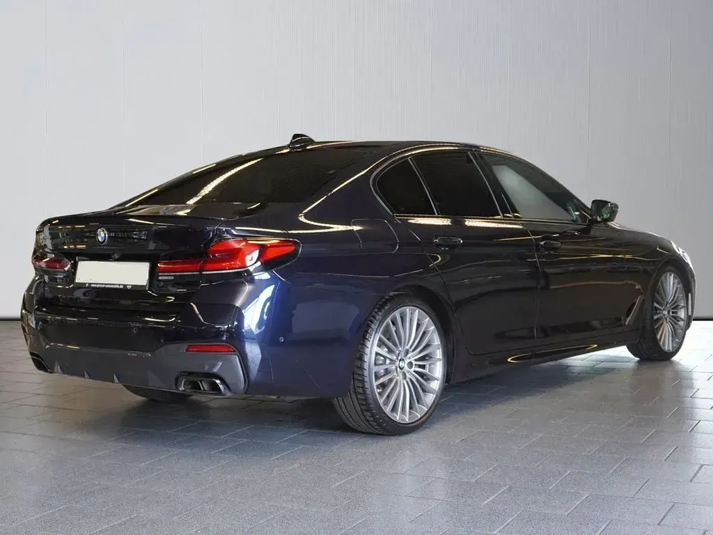 Gebraucht BMW M550 Performance 530 PS (389 kW) 2021 Blau Limousine