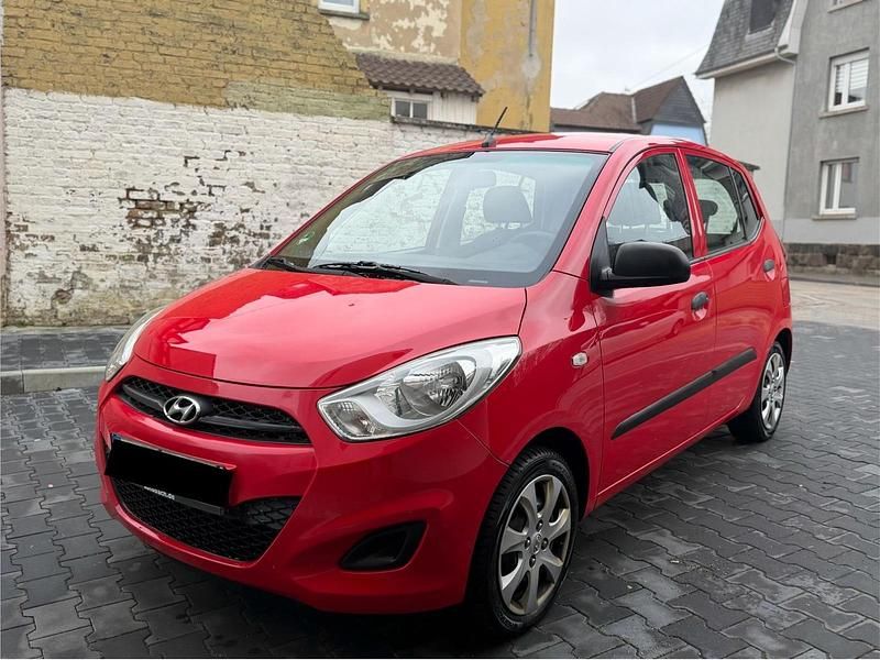 Rot Gebraucht 2013 Hyundai i10 Kleinwagen | 2.900 € (Guter Preis) - Bild 1/4