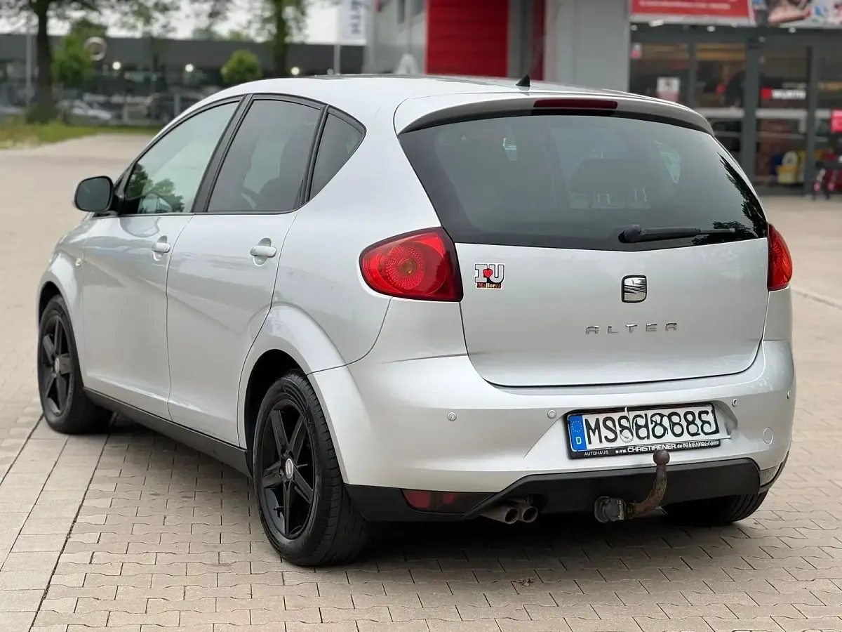 Gebraucht Seat Altea 110 PS (80 kW) 2012 SUV