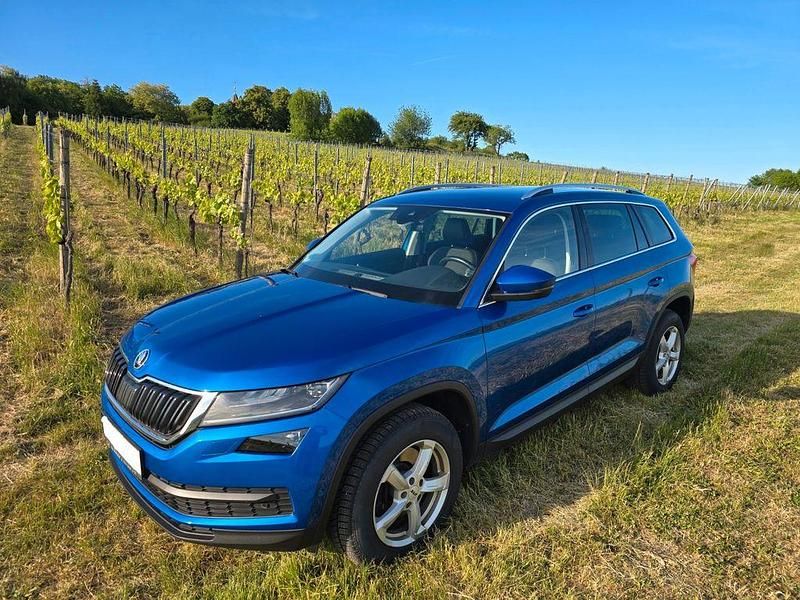 Blau Gebraucht 2020 Skoda Kodiaq SUV | 24.999 € (Guter Preis) - Bild 1/4