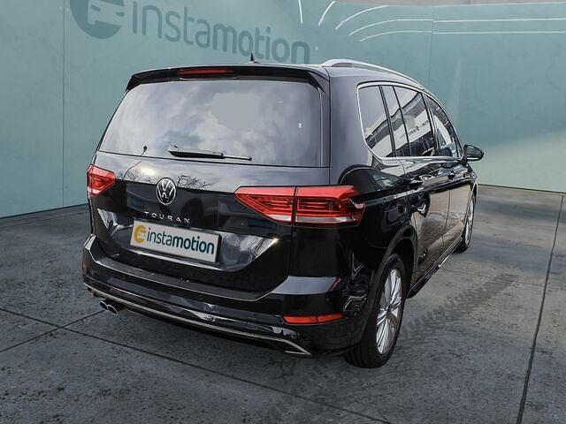 Gebraucht VW Touran Highline 150 PS (110 kW) 2024 Schwarz Van / Kleinbus