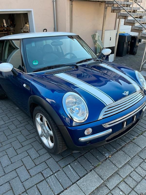 Gebraucht Mini Cooper 115 PS (84 kW) 2002 Blau Kleinwagen