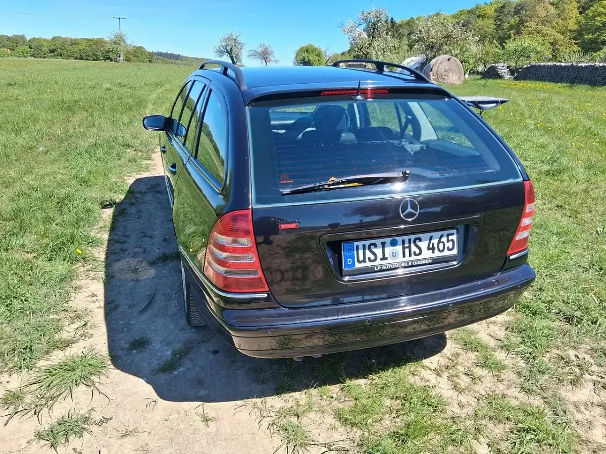 Gebraucht Mercedes C230 204 PS (150 kW) 2005 Schwarz Kombi