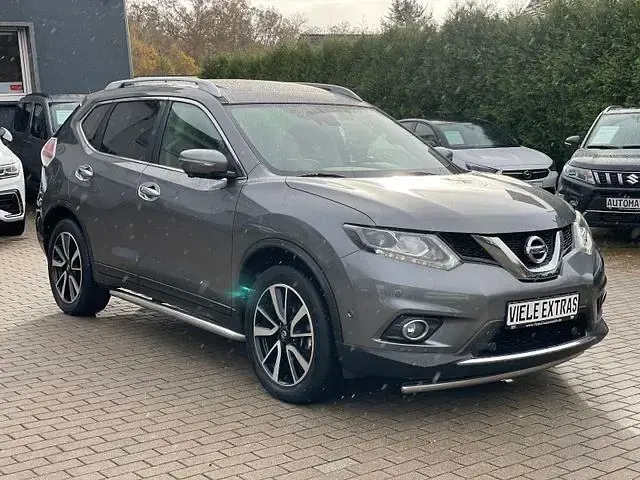 Gebraucht Nissan X-Trail 360º 177 PS (130 kW) 2017 Grau (grau gun metallic (m)) SUV