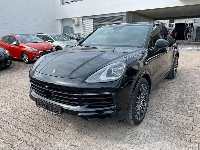 Schwarz Gebraucht 2019 Porsche Cayenne Basis SUV | 69.955 € (Etwas zu teuer) - Bild 1/4