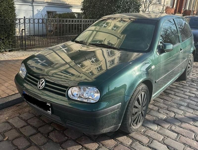 Gebraucht VW Golf IV 75 PS (55 kW) 2002 Grün Limousine