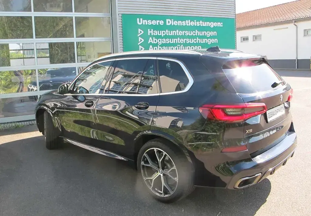 Gebraucht BMW X5 M50 400 PS (294 kW) 2019 Schwarz SUV