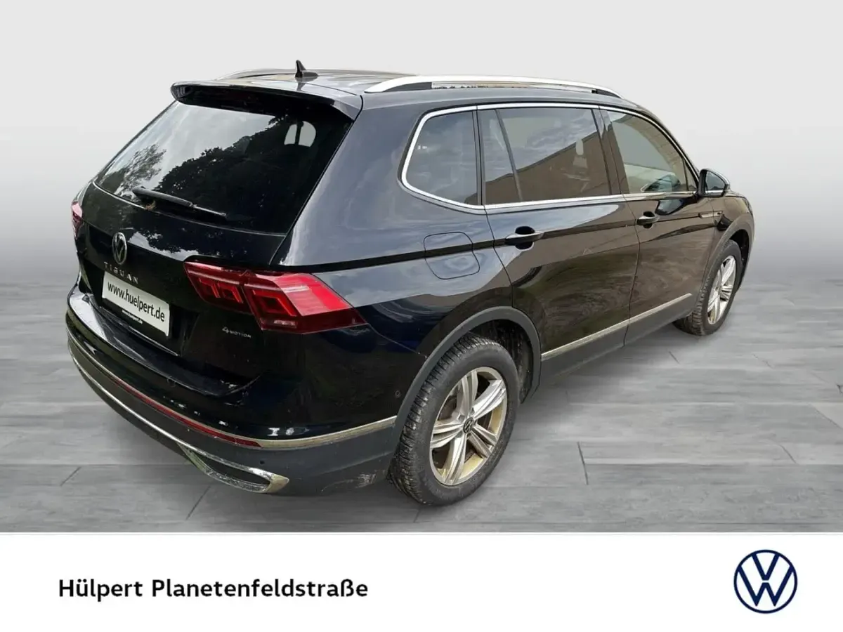 Gebraucht VW Tiguan Allspace Elegance 200 PS (147 kW) 2023 Schwarz SUV
