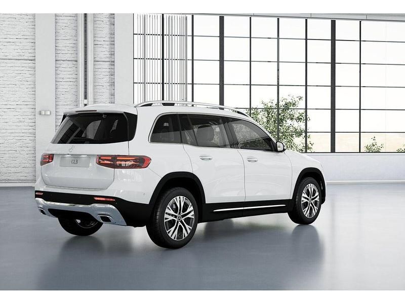 Neu Mercedes GLB200 150 PS (110 kW) 2025 Weiß SUV