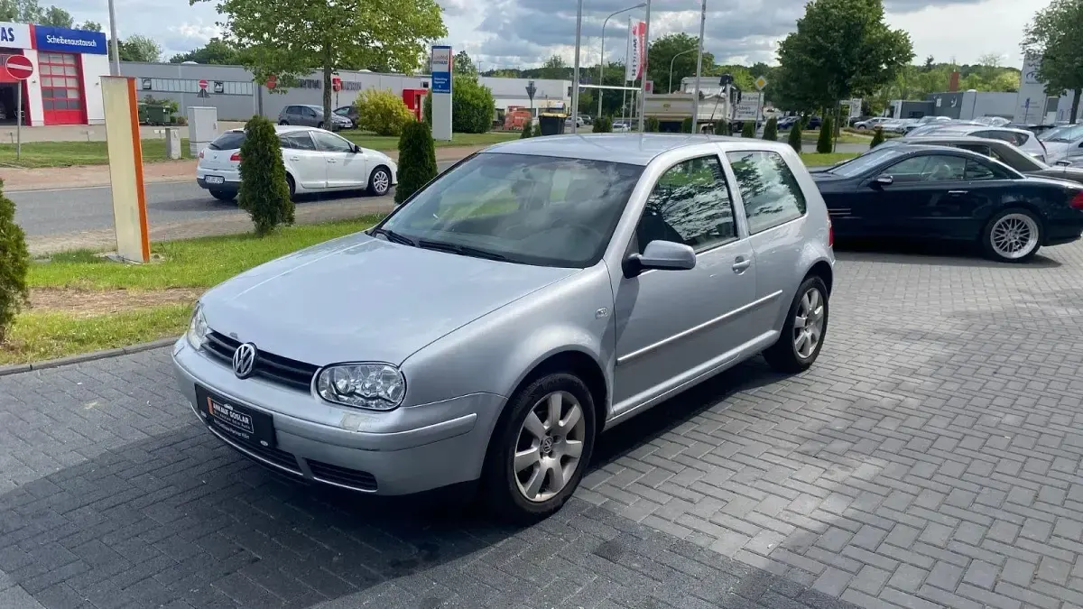 Gebraucht VW Golf IV Pacific 75 PS (55 kW) 2003 Silber Limousine