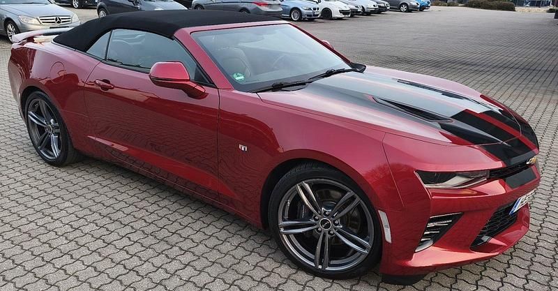 Gebraucht Chevrolet Camaro 453 PS (333 kW) 2017 Rot Cabrio