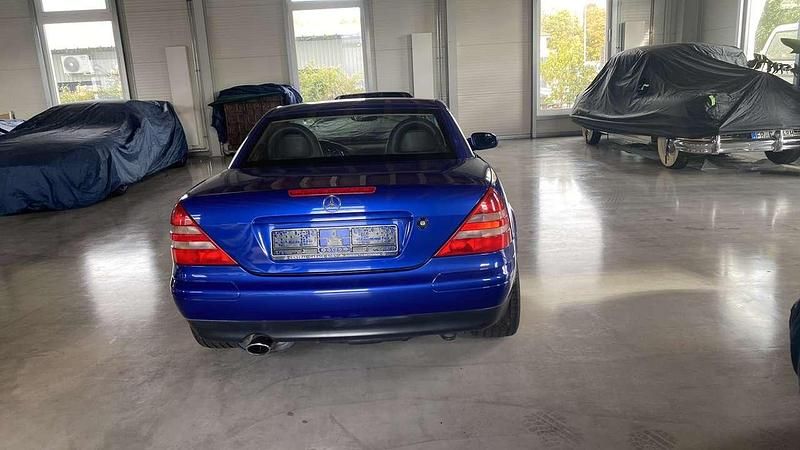Gebraucht Mercedes 230 193 PS (141 kW) 1998 Blau Cabrio