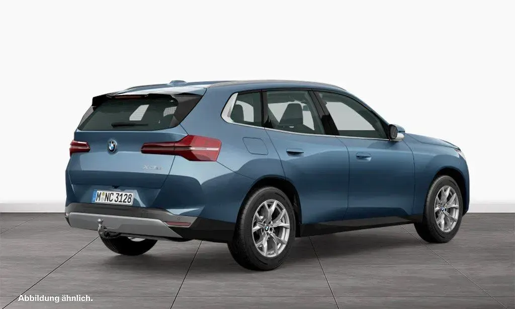 Gebraucht BMW X3 Sport Line 190 PS (139 kW) 2025 Blau SUV