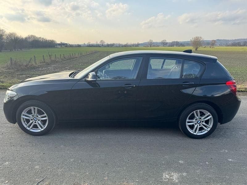 Gebraucht BMW 114 Performance 220 PS (161 kW) 2015 Schwarz Kleinwagen