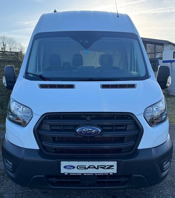 Gebraucht Ford Transit Trend 131 PS (96 kW) 2024 Frost weiß Van / Kleinbus