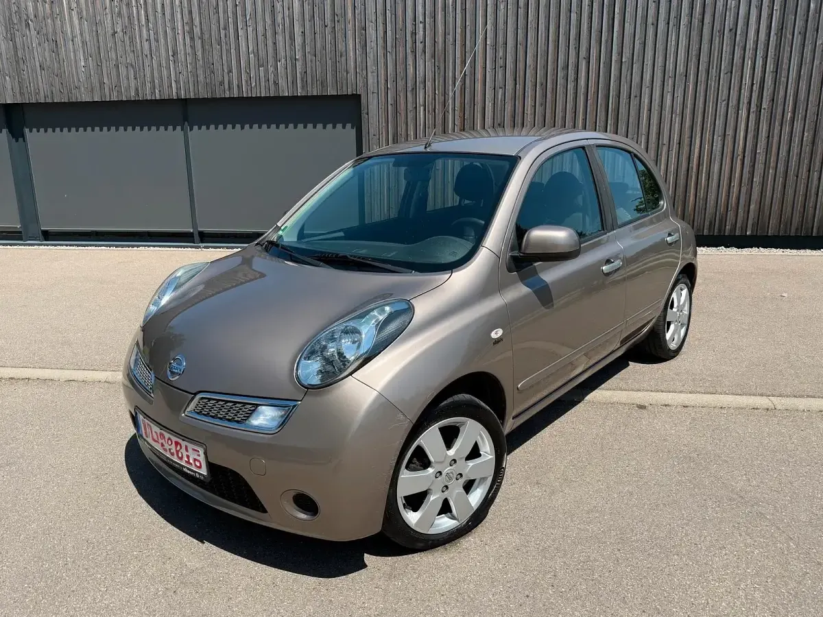 Gebraucht Nissan Micra 65 PS (47 kW) 2010 Braun Kleinwagen