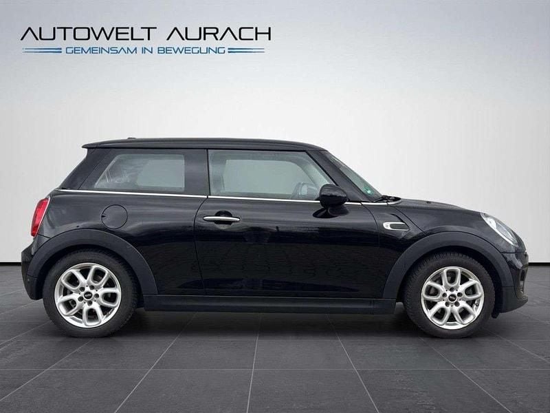 Usado Mini ONE 102 HP (75 kW) 2017 Preto Citadino
