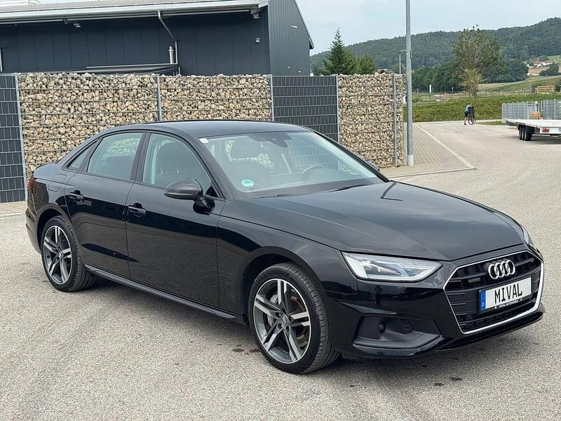 Schwarz Gebraucht 2020 Audi A4 Sport Limousine | 18.000 € (Fairer Preis) - Bild 1/4