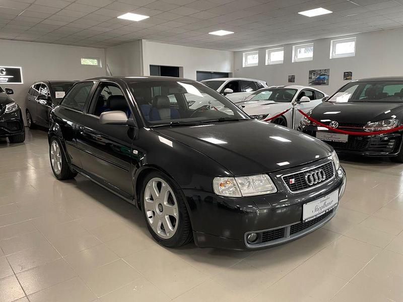 Schwarz Gebraucht 2000 Audi S3 Sport Limousine | 12.999 € (Teuer) - Bild 1/4