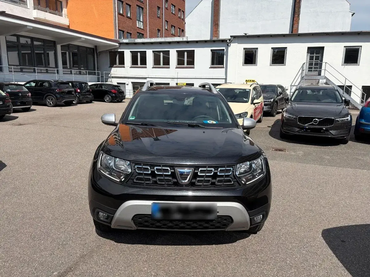 Gebraucht Dacia Duster Prestige 125 PS (91 kW) 2018 Schwarz SUV