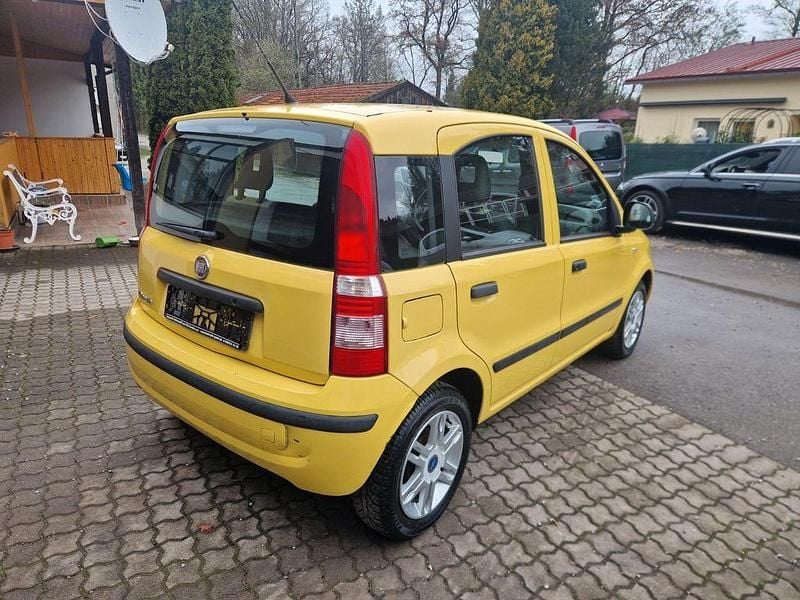 Używany Fiat Panda 69 KM (50 kW) 2011 Hatchback