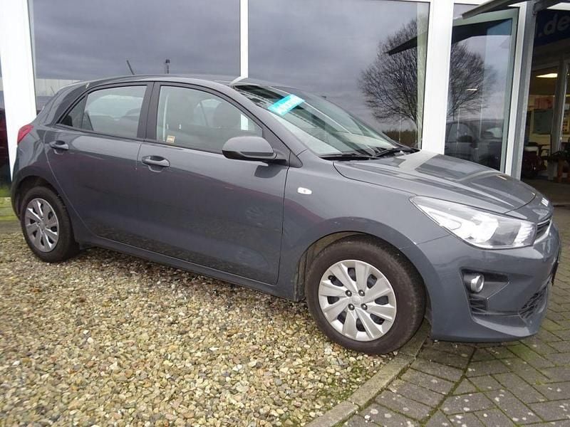 Gebraucht Kia Rio Vision 101 PS (74 kW) 2023 Grau Limousine