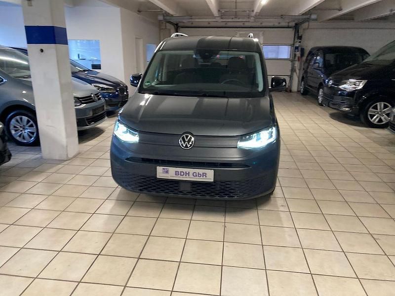 Gebraucht VW Caddy 102 PS (75 kW) 2022 Indiumgrau metallic Van / Kleinbus