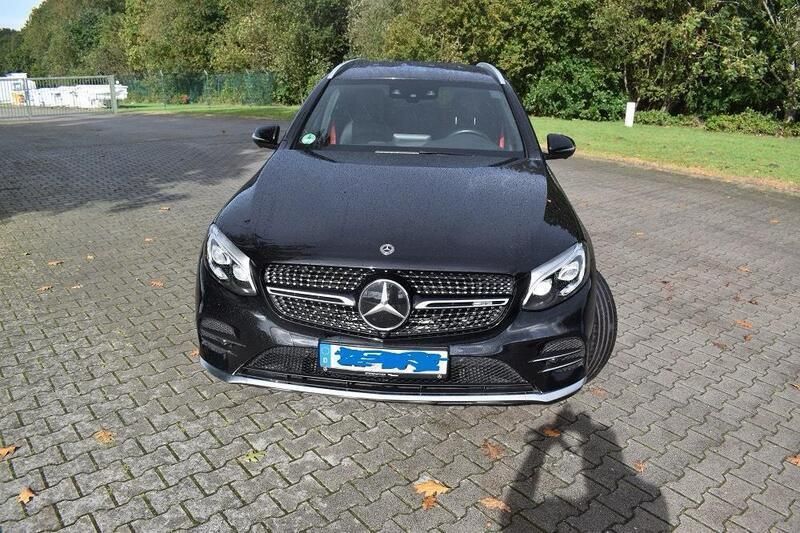 Schwarz Gebraucht 2019 Mercedes GLC43 AMG AMG SUV | 40.000 € (Guter Preis) - Bild 1/4