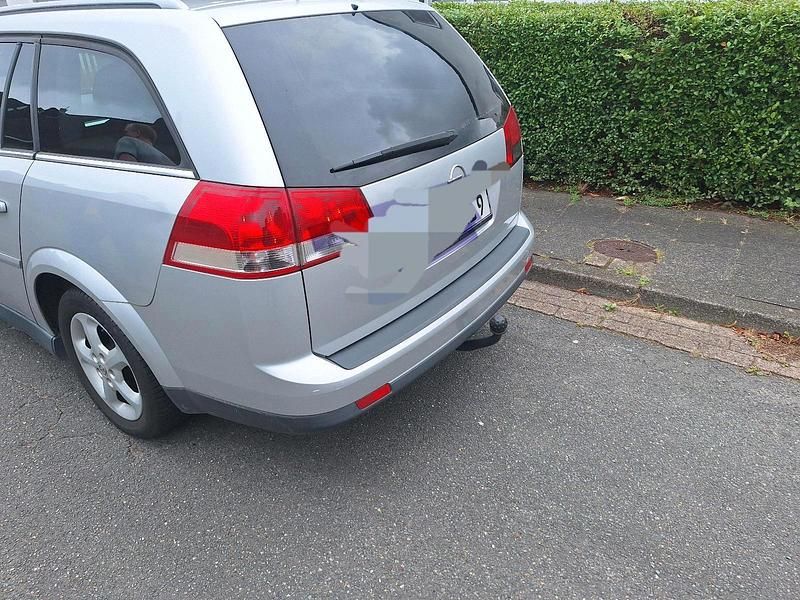 Gebraucht Opel Vectra 155 PS (114 kW) 2006 Silber Kombi