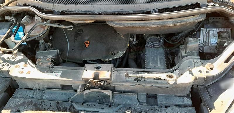 Gebraucht Peugeot 807 163 PS (119 kW) 2012 Grau Van / Kleinbus