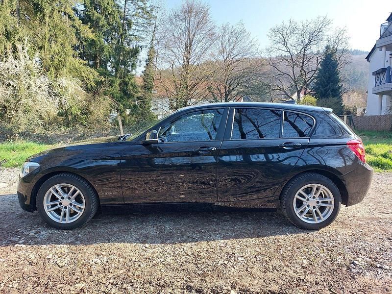 Gebraucht BMW 118 170 PS (125 kW) 2015 Schwarz Kleinwagen
