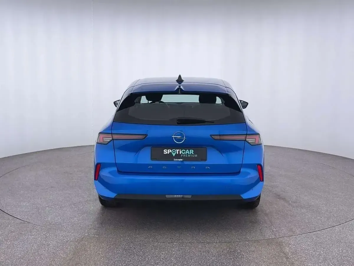 Gebraucht Opel Astra Enjoy 131 PS (96 kW) 2023 Blau Kombi