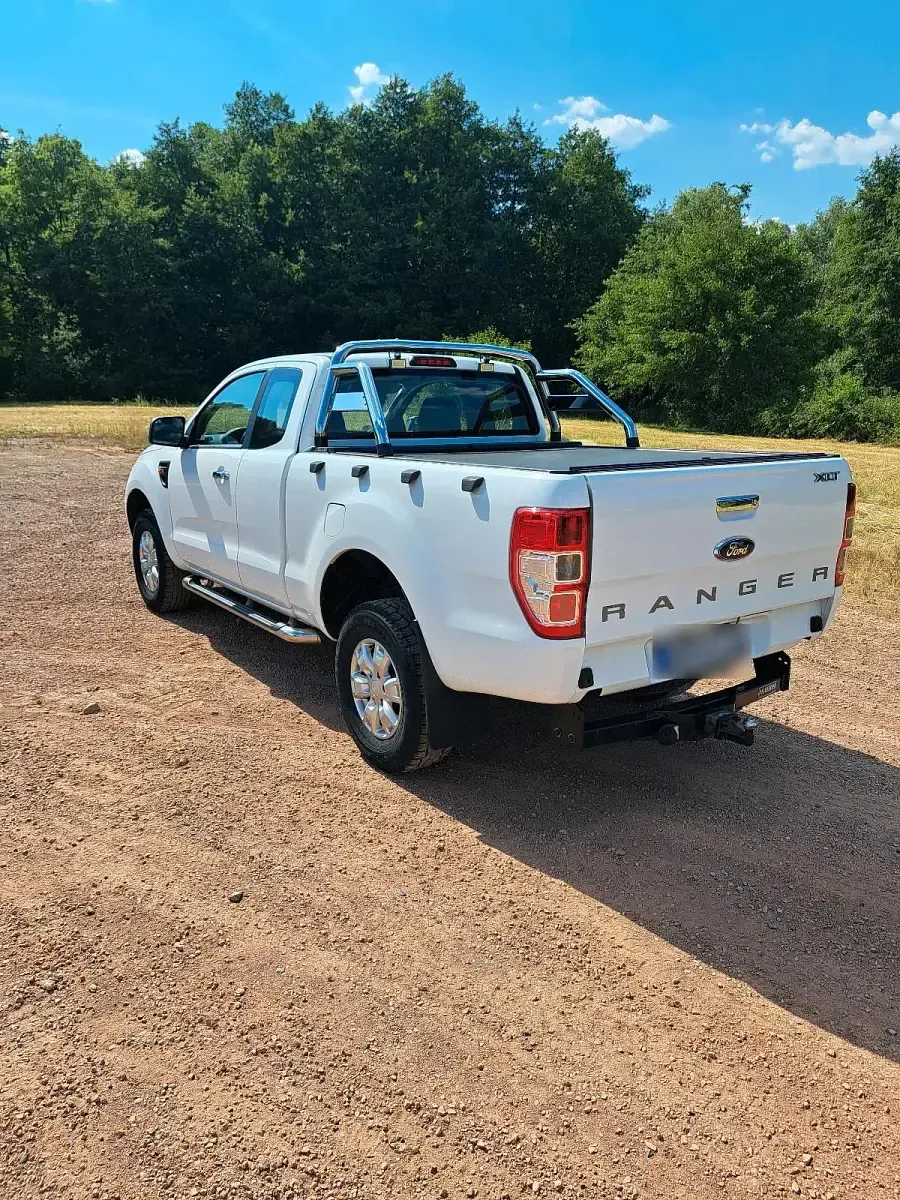 Gebraucht Ford Ranger 150 PS (110 kW) 2013 Weiß Pickup