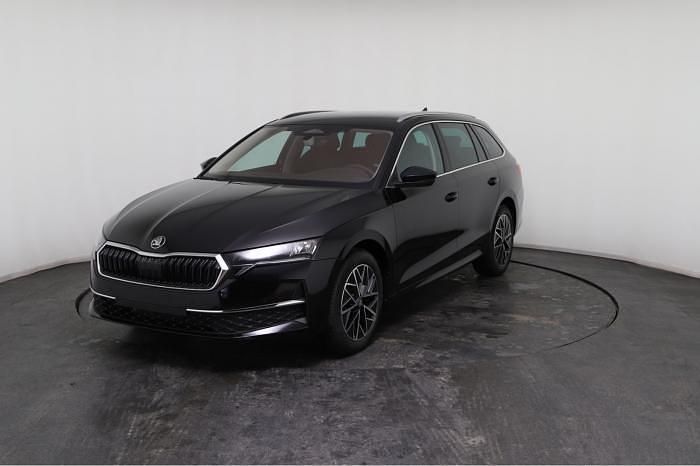 Neu Skoda Octavia Selection 150 PS (110 kW) 2025 Schwarz, magic black Kombi