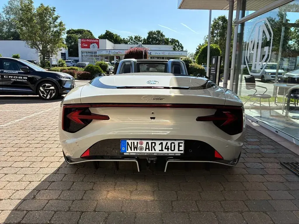 Occasion MG Cyberster 375 kW (510 ch) 2026 Blanc Cabriolet