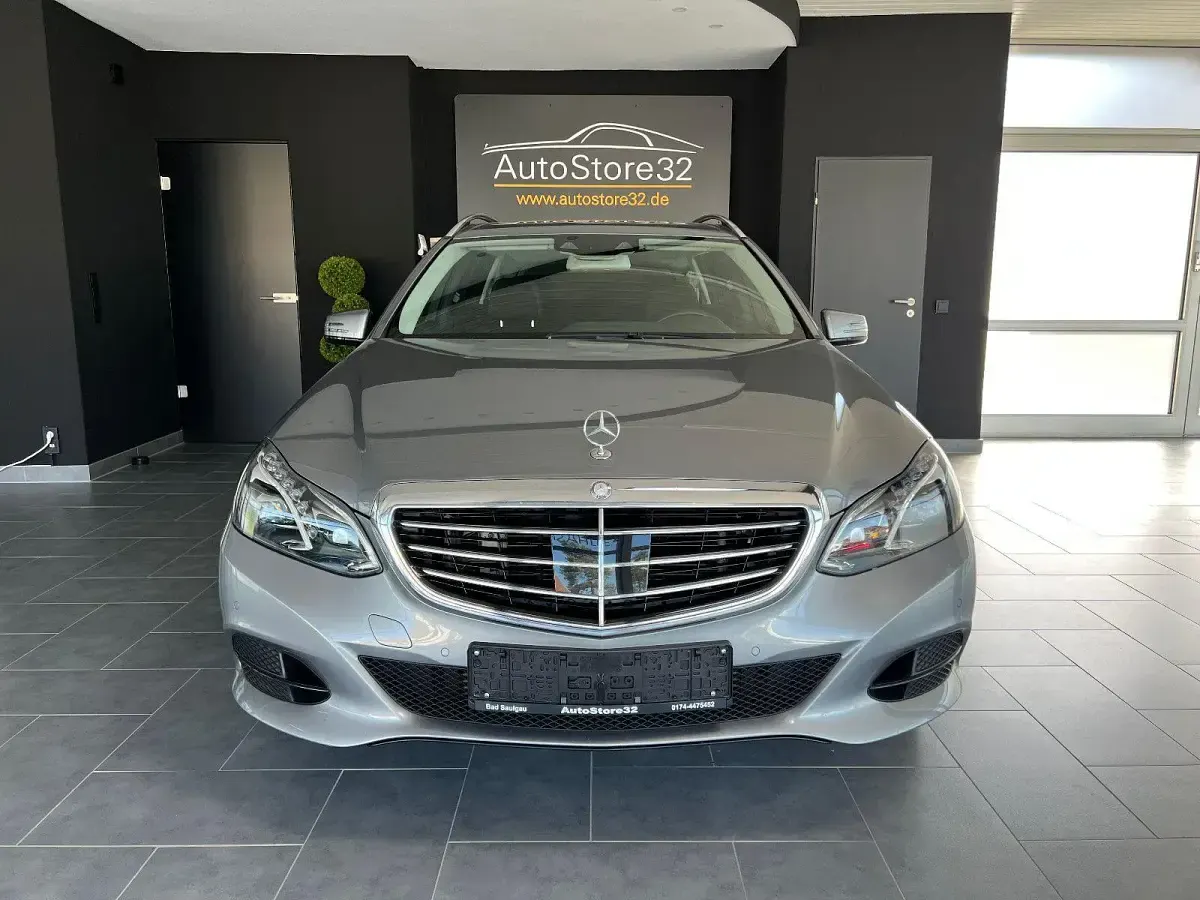 Gebraucht Mercedes E350 252 PS (185 kW) 2014 Silber Kombi