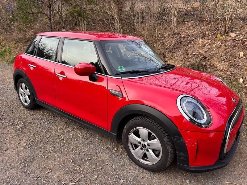 Gebraucht Mini ONE Classic 102 PS (75 kW) 2021 Rot Kleinwagen