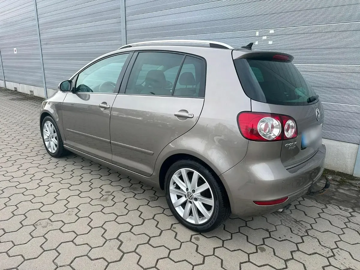 Gebraucht VW Golf VI 122 PS (89 kW) 2010 Braun Kleinwagen